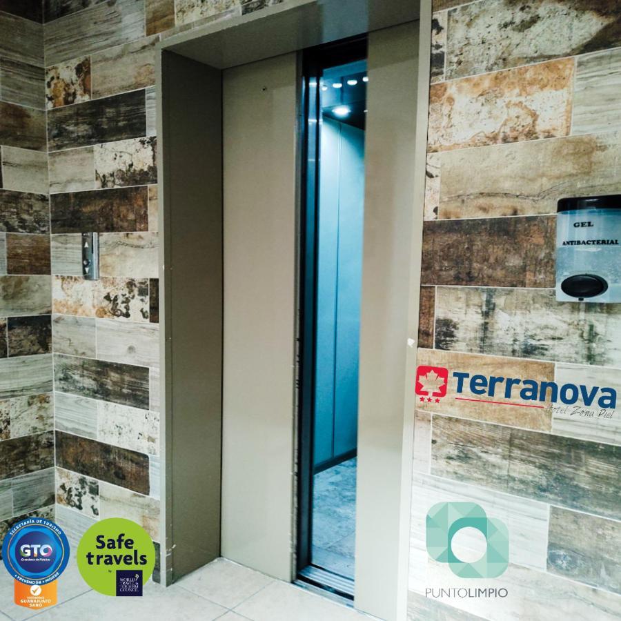Hotel Terranova León Kültér fotó