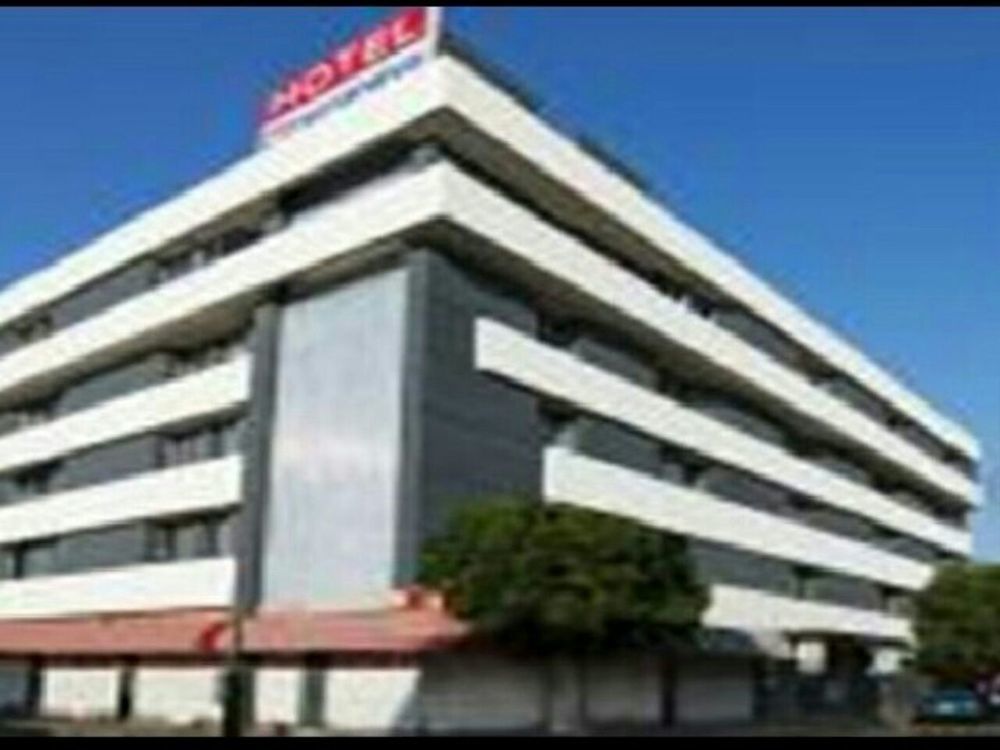 Hotel Terranova León Kültér fotó